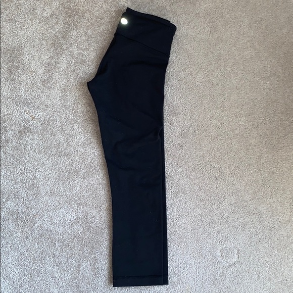 Lululemon Cropped black leggings - Picture 2 of 2